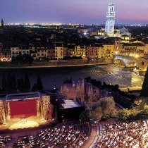 “Ferite a morte” arriva in Veneto: appuntamento al Teatro Romano di Verona